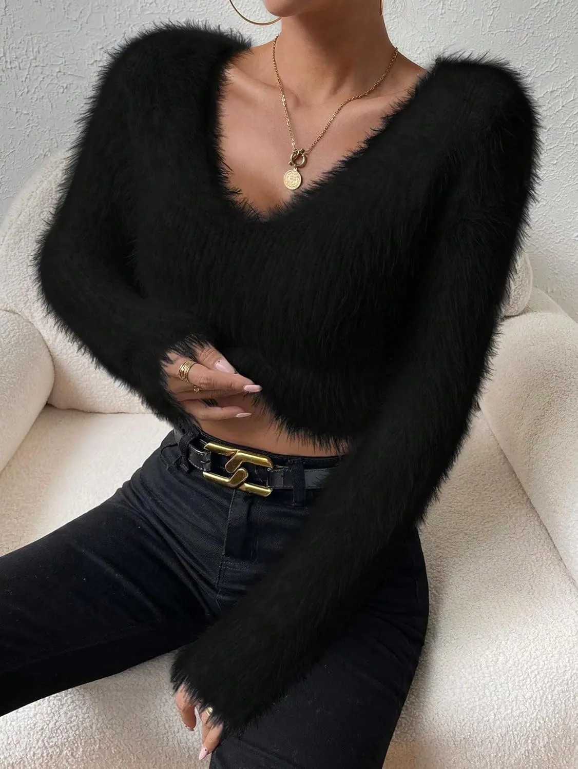 Fuzzy Sweater for Women Long Sleeve V Neck Crop Sweater Cute Plain Fitted Warm Crop Tops Knitwear Sweater Short Tops