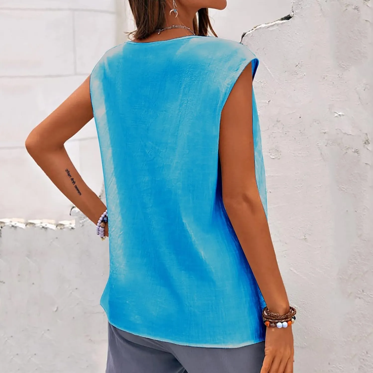 Women's Cotton Linen Tank Tops Trendy Crewneck Sleeveless Button Solid Tunic Tank Casual Summer Outdoor Dressy Vest